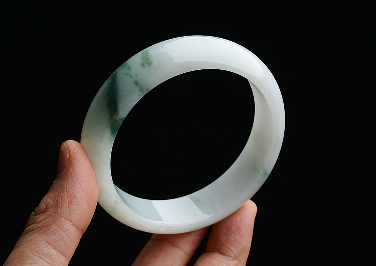 糯冰种飘花手镯（59.2mm）