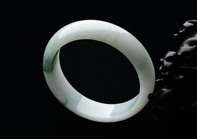糯冰种飘花手镯（59.2mm）
