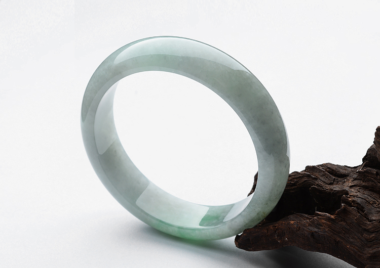 糯冰种晴水豆色手镯（60mm）
