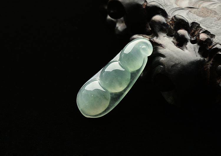 冰种晴水四季豆挂件