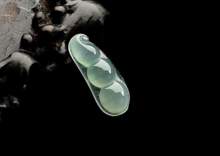 冰种晴水四季豆挂件