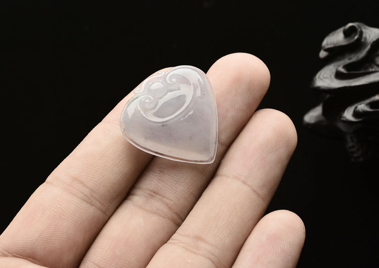 (成本清仓)冰种晴水略飘花如意挂件