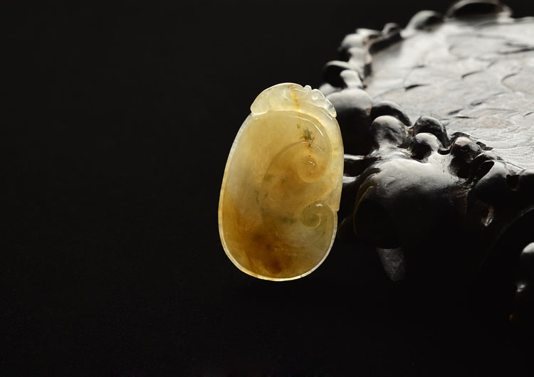 (成本清仓)糯冰种褐黄翡如意挂件