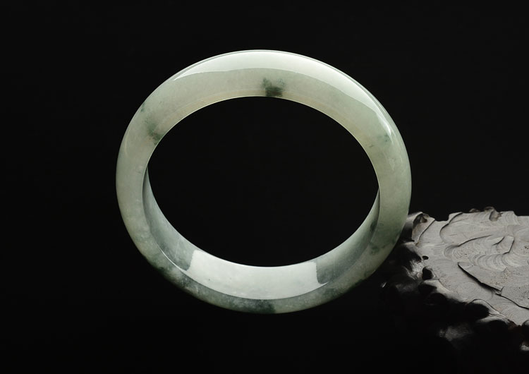 糯冰种飘花手镯(57.5mm)