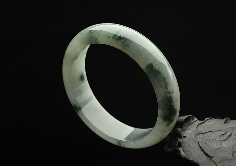 糯冰种飘花手镯(57.5mm)