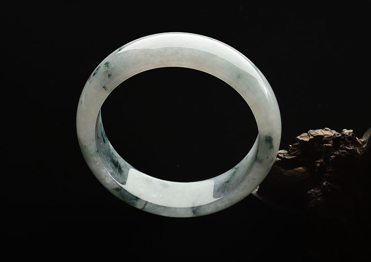 糯冰种飘花手镯(57.8mm)