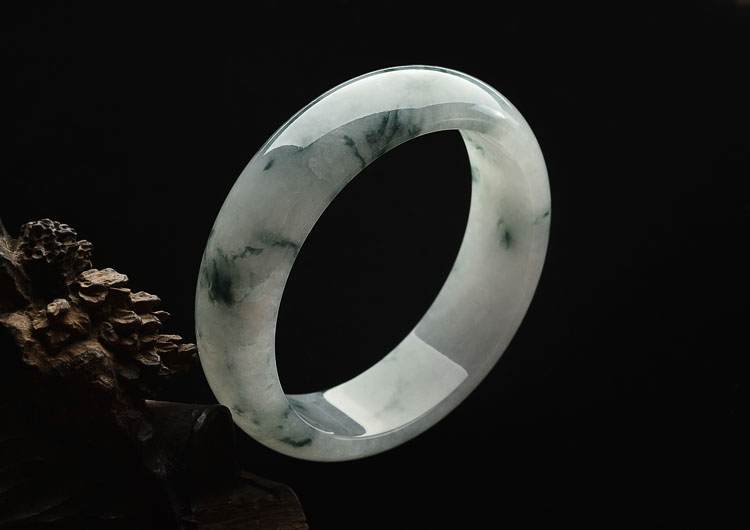 糯冰种飘花手镯(57.8mm)