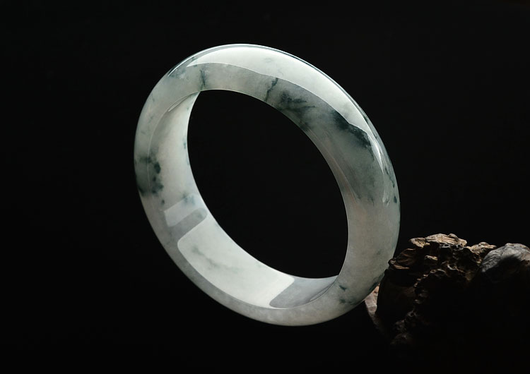 糯冰种飘花手镯(57.8mm)