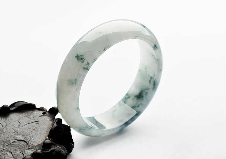 糯冰种飘花手镯(57.8mm)