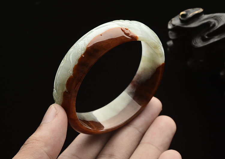 糯冰种褐红翡手镯(55.9mm)