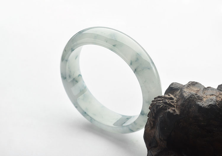 糯冰种飘花手镯(57.7mm)