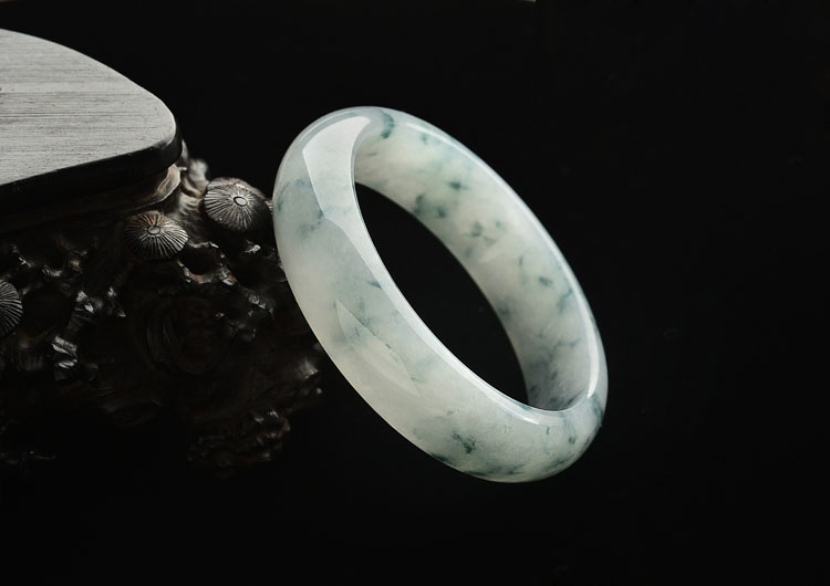糯冰种飘花手镯(57.7mm)
