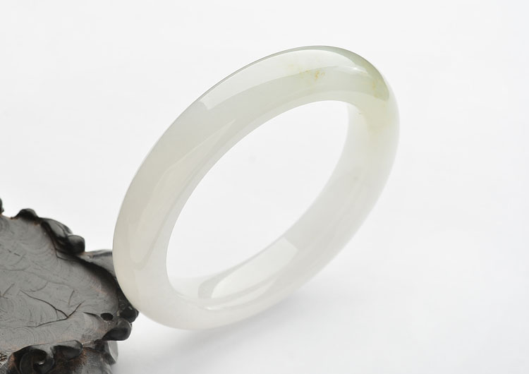 糯冰种晴水略带黄翡手镯(57.5mm)