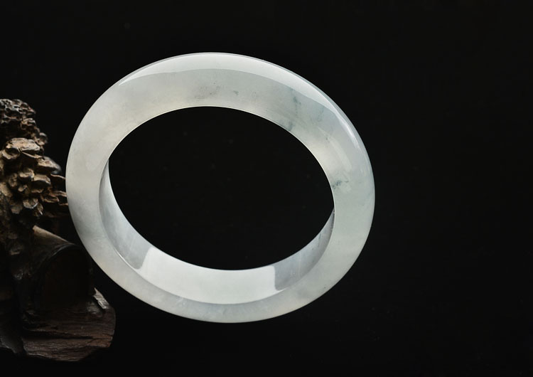 冰种飘花手镯(58.1mm)