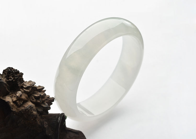 冰种淡晴水手镯(58.5mm)