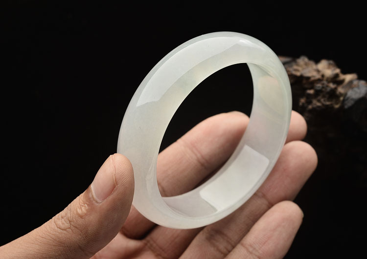 冰种淡晴水手镯(58.5mm)