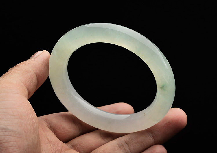 冰种略飘花圆条手镯(54.5mm)