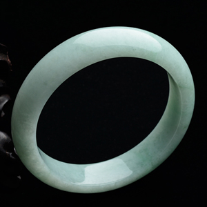 糯冰种晴水手镯（57.2mm）