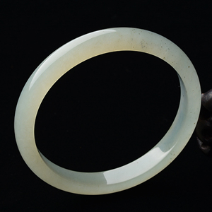 (超值推荐)冰种晴水手镯（53mm）