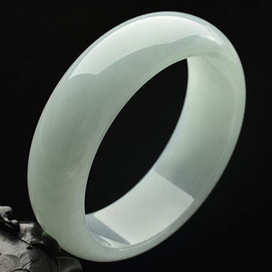 糯冰种晴水手镯(60.2mm)