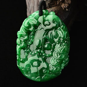 糯冰种阳绿福在眼前挂件