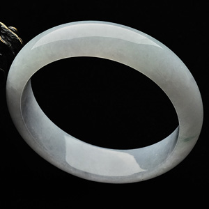 糯冰种淡紫罗兰手镯(56.7mm)