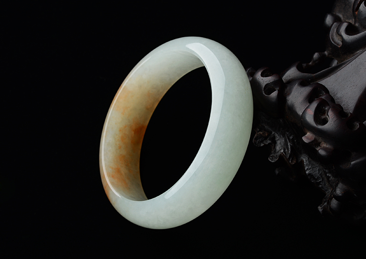 糯冰种晴水飘红翡手镯（58.3mm）