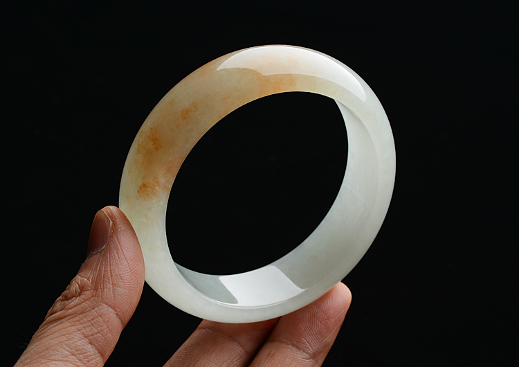糯冰种晴水飘红翡手镯（58.3mm）
