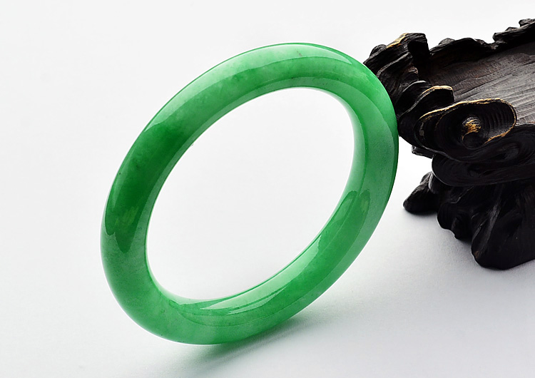 糯冰种阳绿圆条手镯(55.4mm/55.4mm)(一对)
