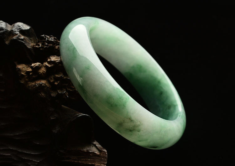 糯冰种飘花手镯(58.5mm)