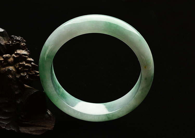 糯冰种飘花手镯(58.5mm)