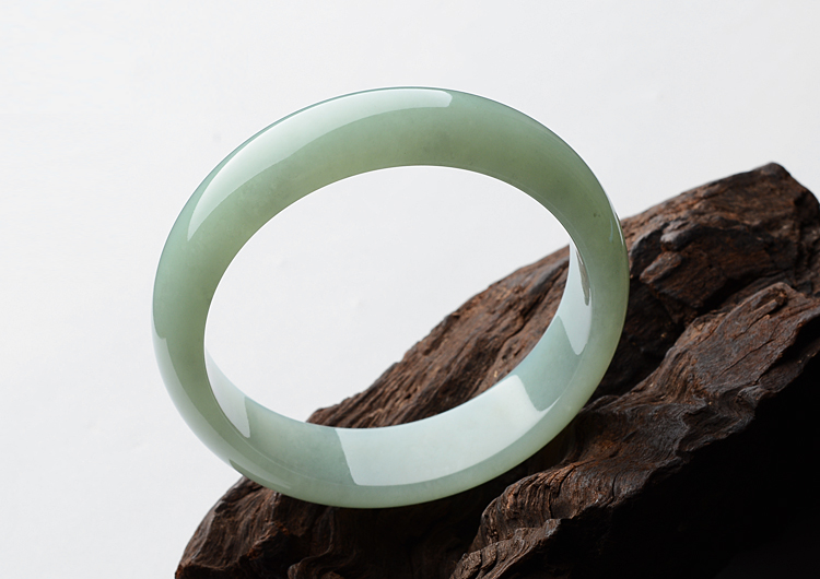糯冰种晴水手镯（59.5mm）