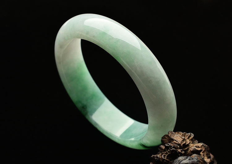 糯冰种飘花手镯(59.4mm)