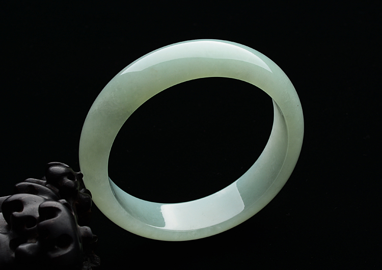 (成本清仓)糯冰种晴水手镯（59.3mm）