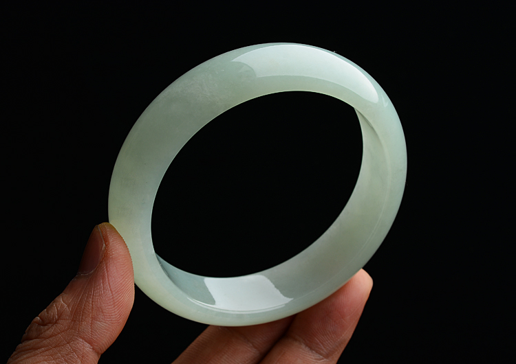 (成本清仓)糯冰种晴水手镯（59.3mm）