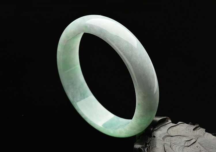 糯冰种豆色手镯(63.2mm)