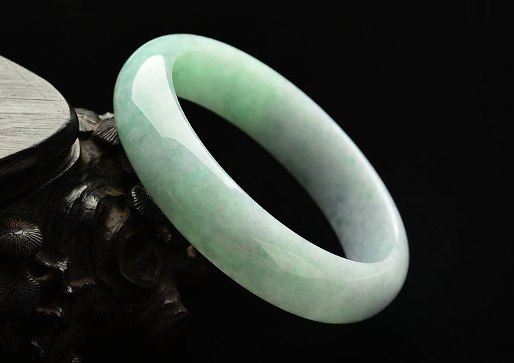 糯冰种豆色手镯(63.2mm)