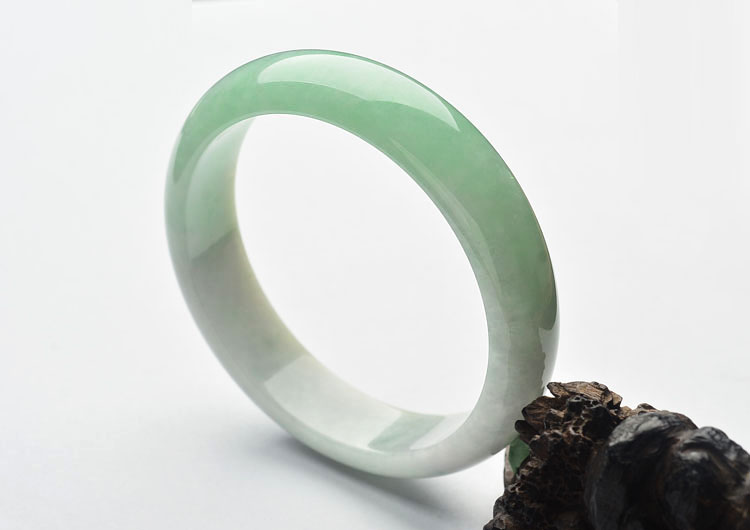 糯冰种豆色手镯(63.4mm)