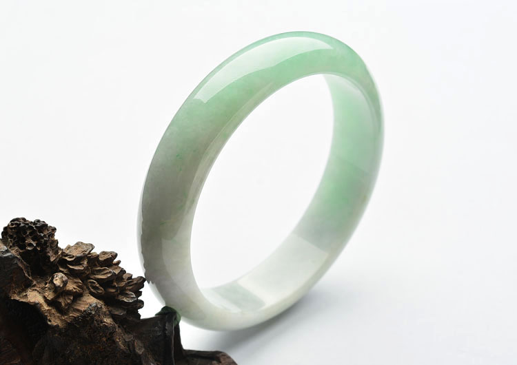 糯冰种豆色手镯(63.4mm)