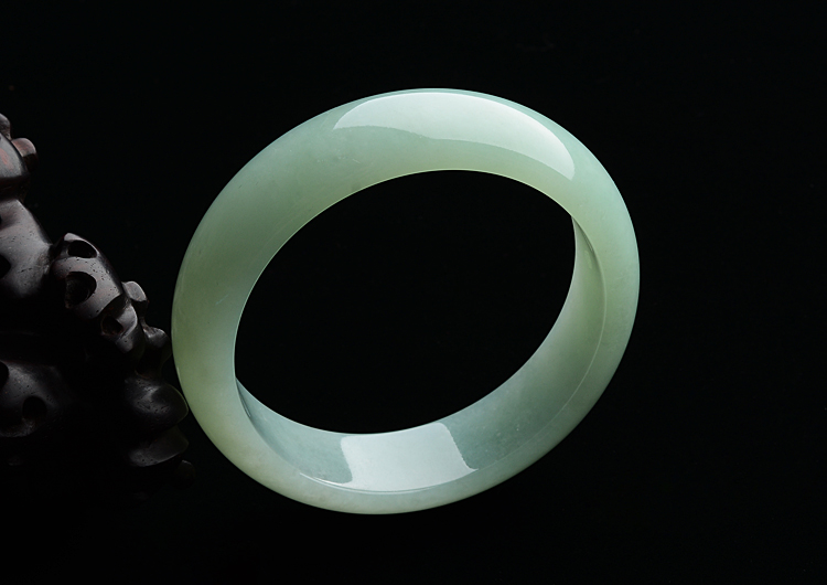 糯冰种晴水手镯（58.7mm）
