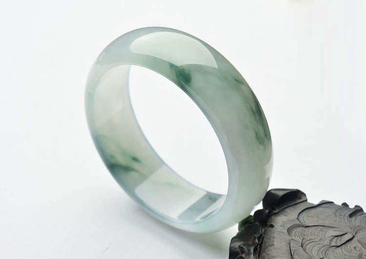 冰种飘花手镯(54.8mm)