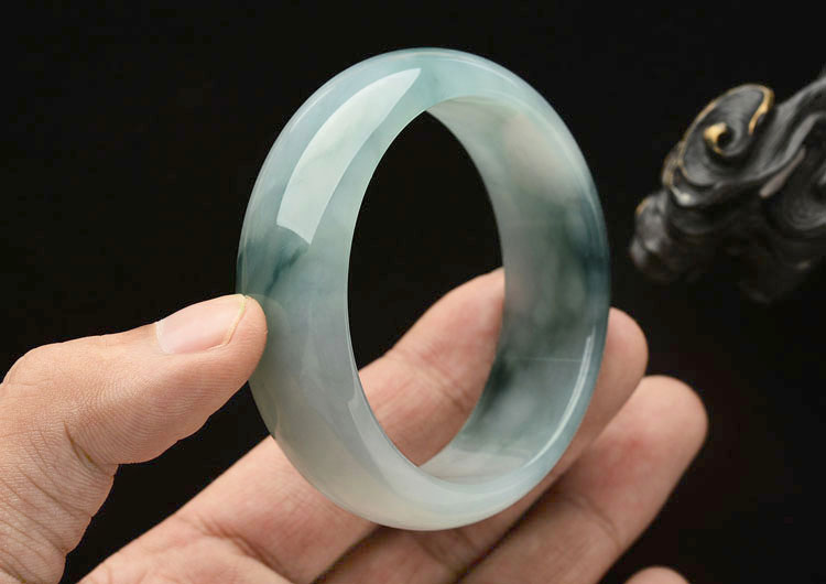 冰种飘花手镯(54.8mm)
