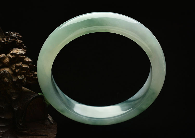 冰种飘花手镯(57.4mm)