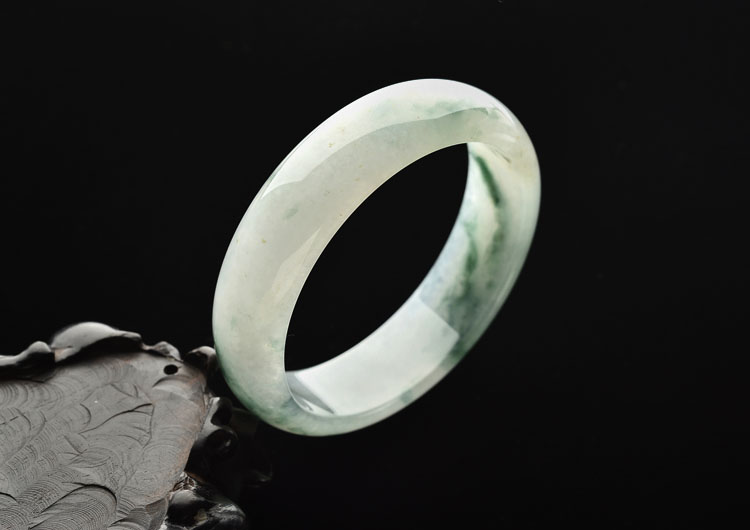 糯冰种飘花手镯(54.5mm)