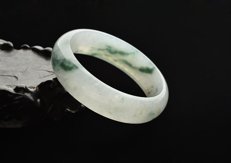 糯冰种飘花手镯(54.5mm)