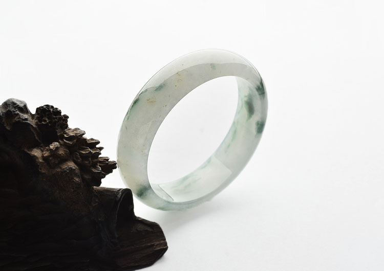 糯冰种飘花手镯(54.5mm)