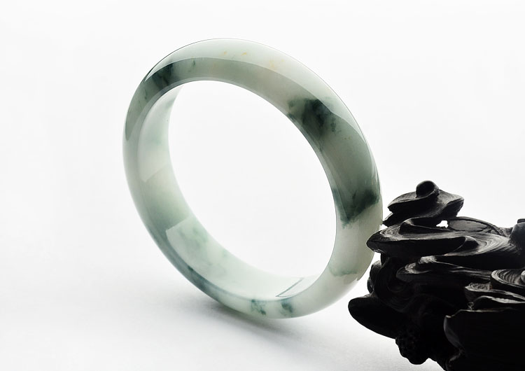 糯冰种飘花手镯(57.5mm)