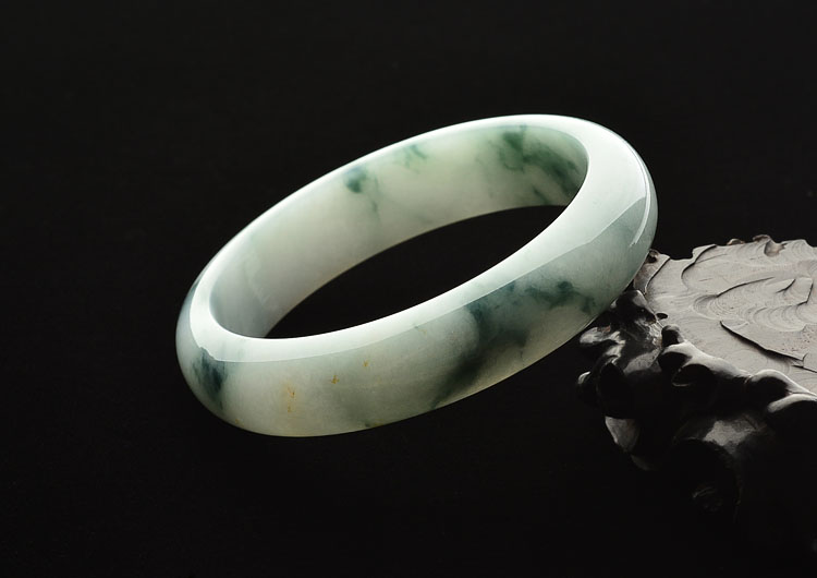 糯冰种飘花手镯(57.5mm)