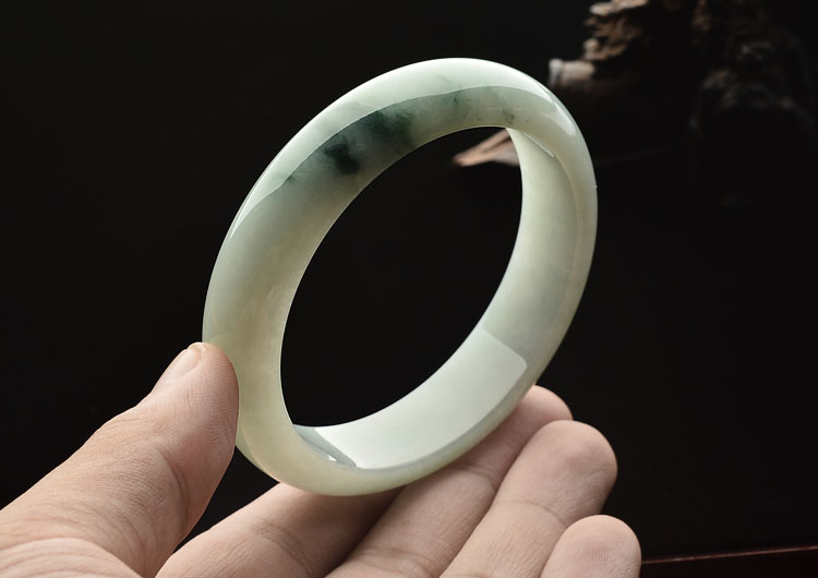 糯冰种晴水飘花手镯(57.7mm)