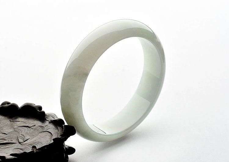 （一口价扫货）糯冰种晴水手镯(57.7mm)